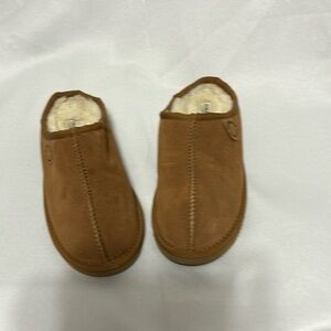 Fireside suede fleece lined loafers size 8 NWOT